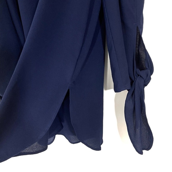 Gibson Women’s Size X-Small Solid Navy Blue Cold Shoulder Tunic Tie Sleeve Top - Picture 5 of 12